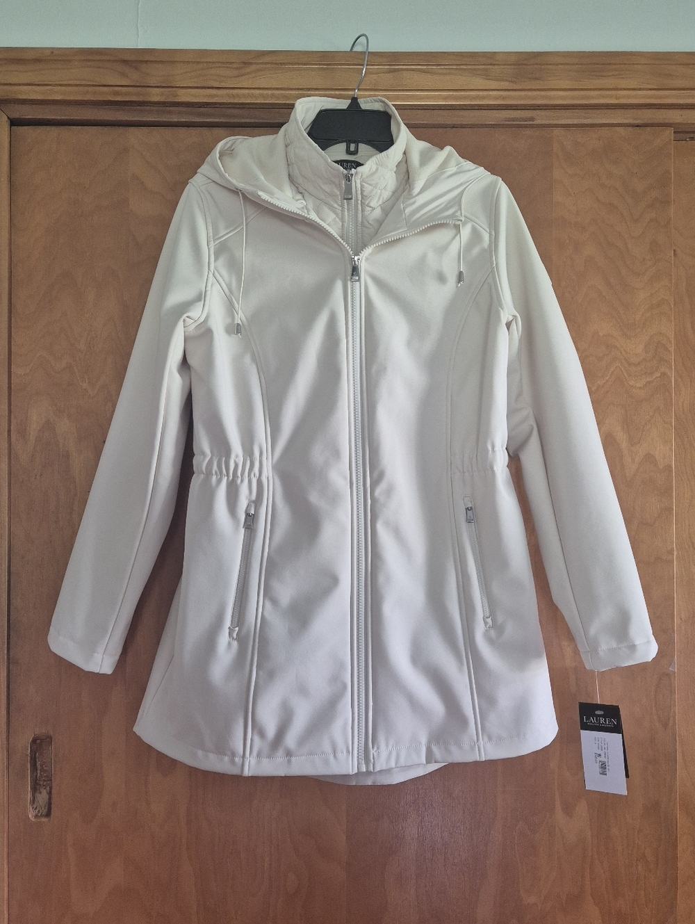 Ralph Lauren Cream  Hooded Soft-Shell Jacket with Interior Quilted Bib, size M